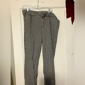 Old Navy Pixie Pant Size 16 Houndstooth